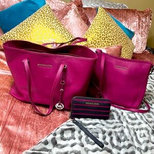 Michael Kors Jet Set carry all tote crossbody wallet BUNDLE blossom